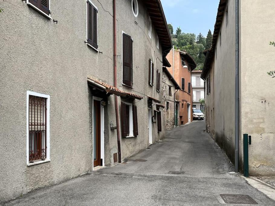 פאדנג'ה סול גארדה Lido - Nuovo Appartamento Elegante - Lago Di Garda מראה חיצוני תמונה